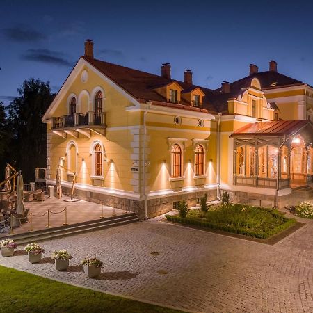 Schloss Fellin Boutique Hotel And Spa Вильянди Экстерьер фото