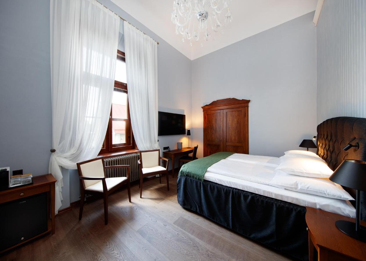 Schloss Fellin Boutique Hotel And Spa Вильянди Экстерьер фото