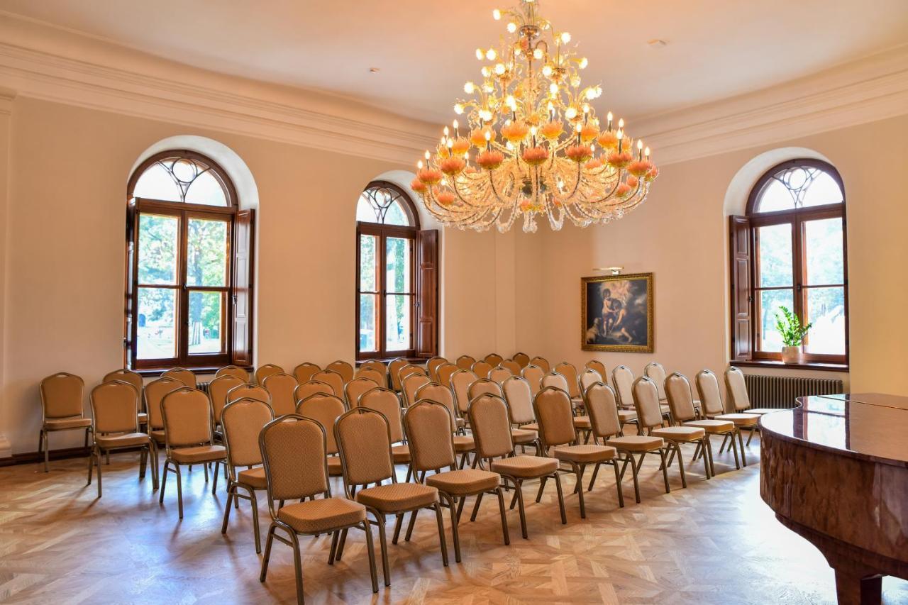 Schloss Fellin Boutique Hotel And Spa Вильянди Экстерьер фото