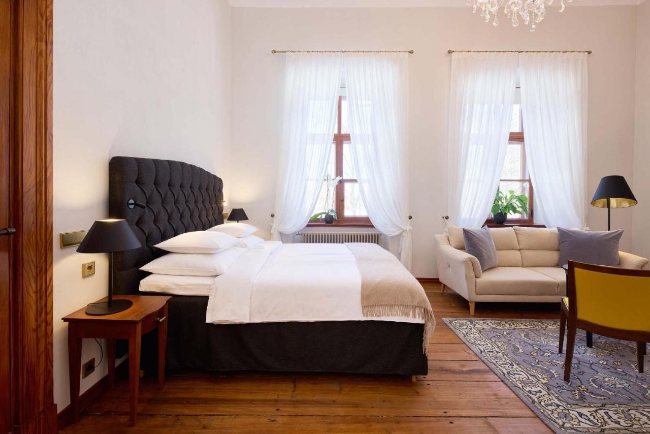 Schloss Fellin Boutique Hotel And Spa Вильянди Экстерьер фото