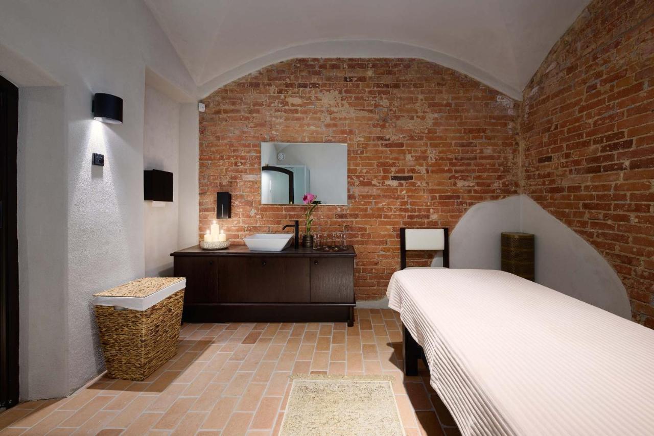 Schloss Fellin Boutique Hotel And Spa Вильянди Экстерьер фото