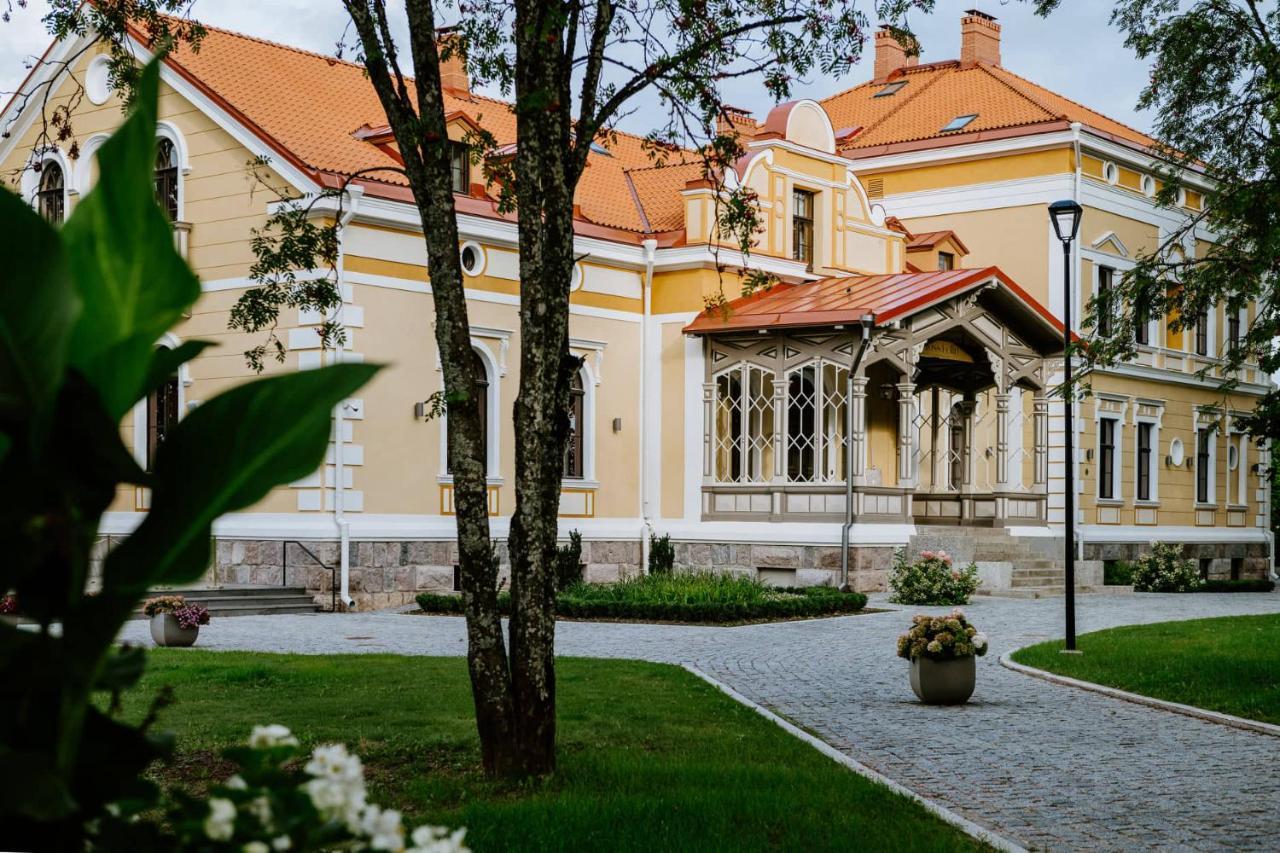 Schloss Fellin Boutique Hotel And Spa Вильянди Экстерьер фото